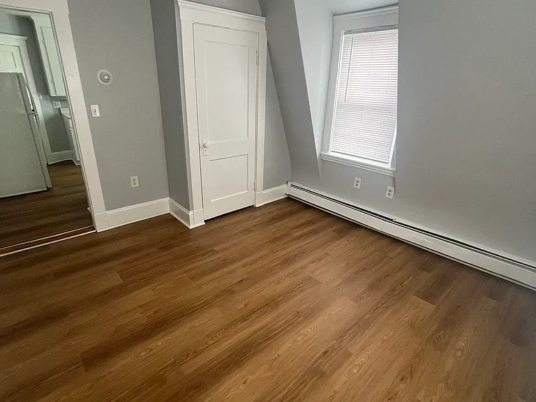 21 Harbor St #6 — Photo 3