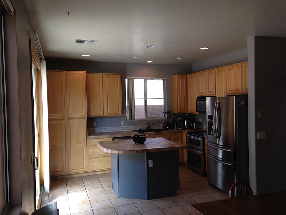 1st image of 139 W Mountain Sage Dr