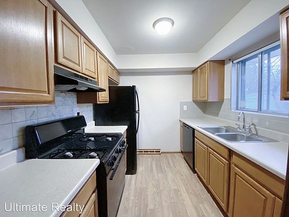 5th image of 10056 McCartney Ln