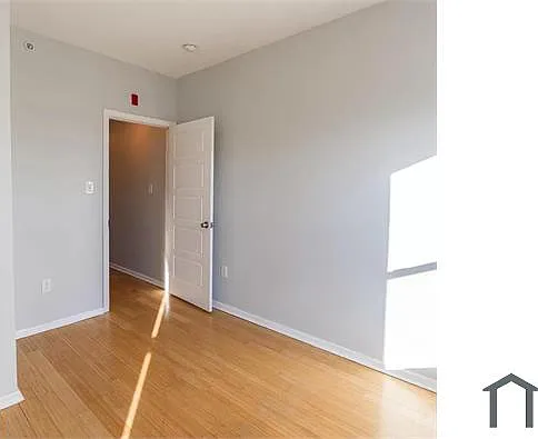 1833 W Master St #3 — Photo 7