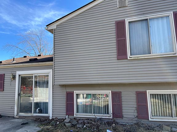 4th image of 19176 Arlington Dr