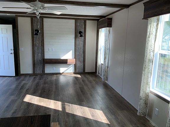 3rd image of 33 Claroma St #84JC