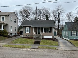 2514 Oakwood Ave, Zanesville, OH 43701