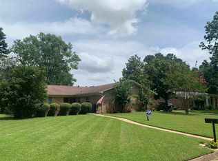 6 Clay Ave, Texarkana, TX 75503