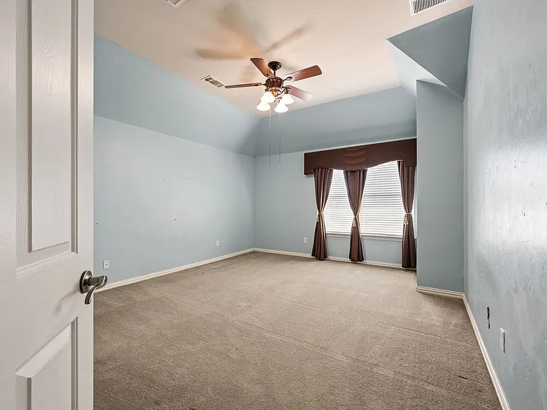 3316 Lexington Ave — Photo 20