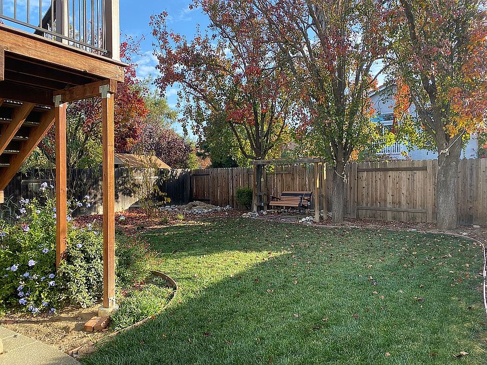 2nd image of 1324 Estaban Ct