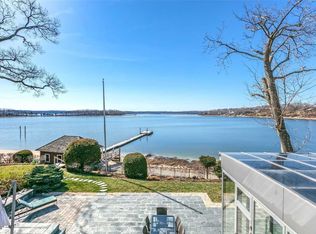 1 Bevin Rd W, Northport, NY 11768