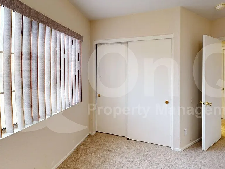 1710 E South Mountain Ave — Photo 9