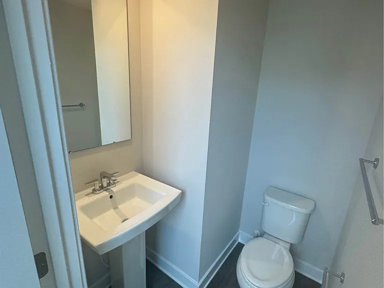 11 Foxwood Dr — Photo 18