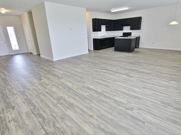 5th image of 3819 Lexington Grove Ct