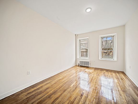 2nd image of 36-20 Parsons Blvd #11