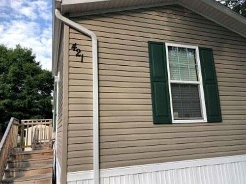 1st image of 421 Kristy Jo St