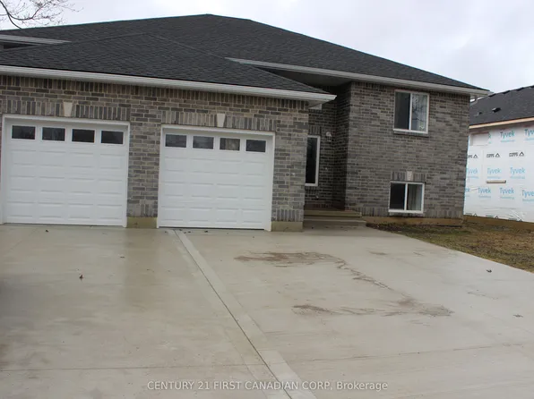 2609 Oil Heritage Rd, Oil Springs, ON N0N 1P0