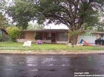 2nd image of 115 Drawridge Dr