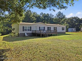 528 Ross Neal Rd, Pelahatchie, MS 39145