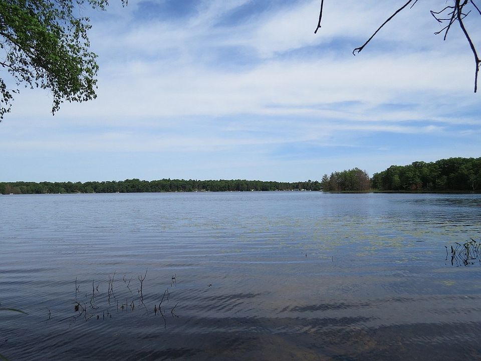 1st image of xxx Oak Lake Road