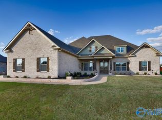 113 Geneva Ct, Meridianville, AL 35759