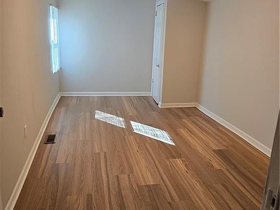 4th image of 1104 20th St