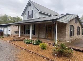 2062 Bend Rd, Clarksville, TN 37040