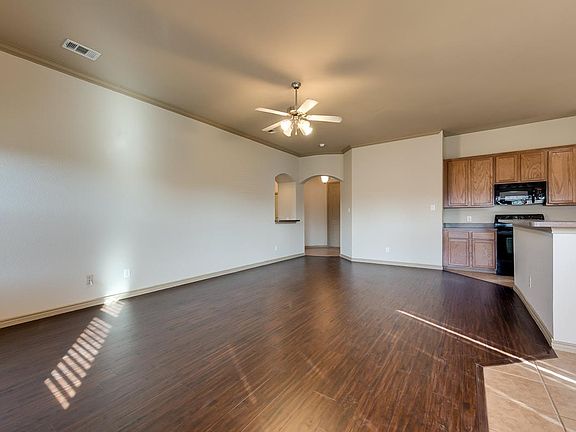 4th image of 225 Audobon Ln