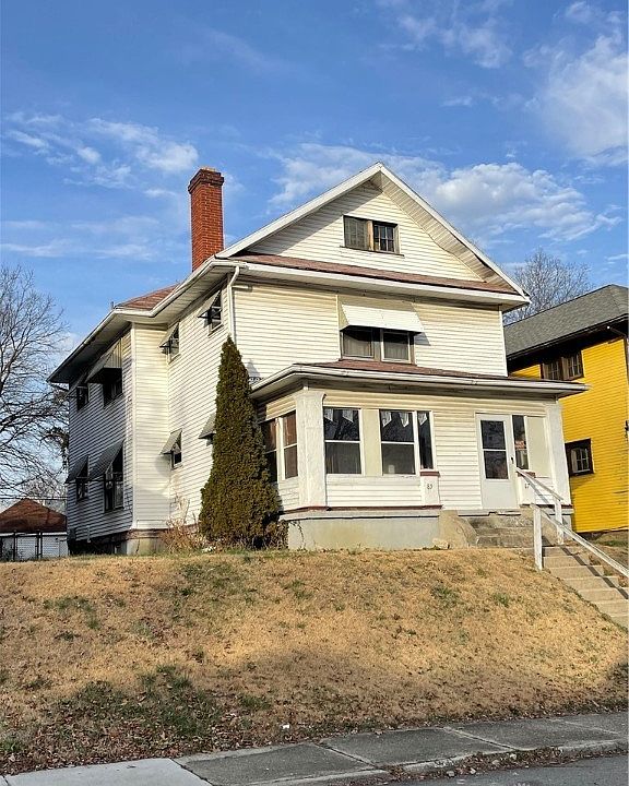 1st image of 87-89 W Hudson Ave