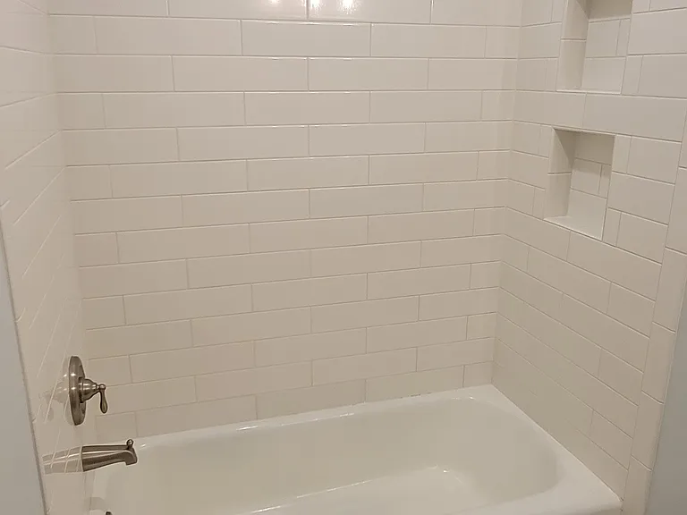 1318 Beechdale Dr — Photo 9