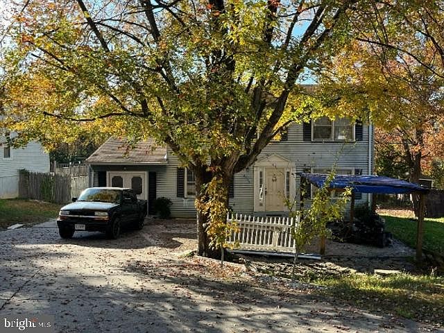 1st image of 6038 Battlefield Green Dr