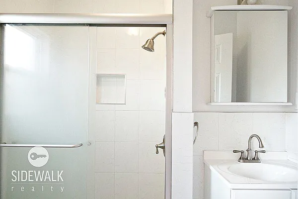 Rented by Sidewalk Realty LLC | media 15