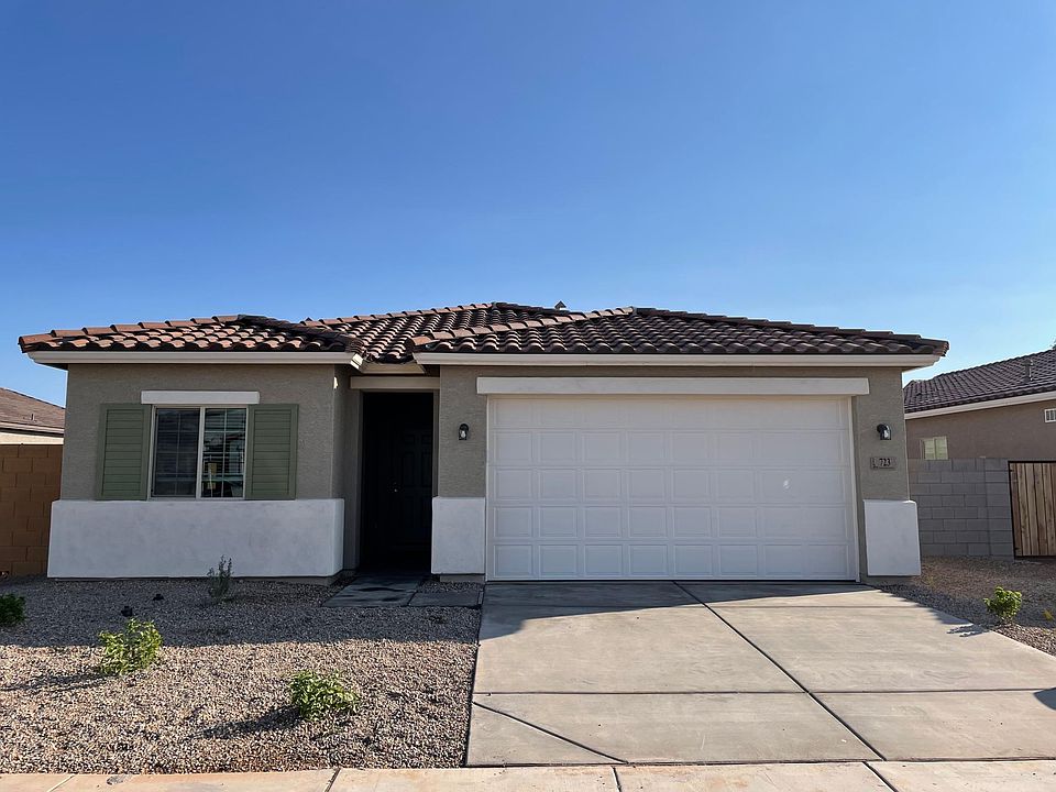 1st image of 723 E Ruby Dr