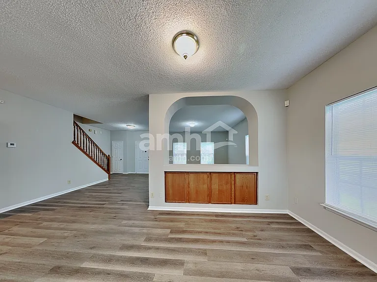 5793 Amber Ln — Photo 6