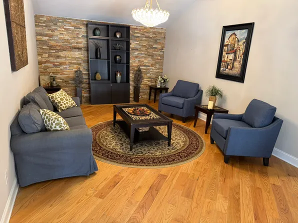 6035 Goodwood Blvd, Norcross, GA 30093