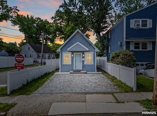 16 W Grove St, Bogota, NJ 07603