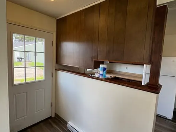 26 Meadowbrook Rd #26, Livermore Falls, ME 04254