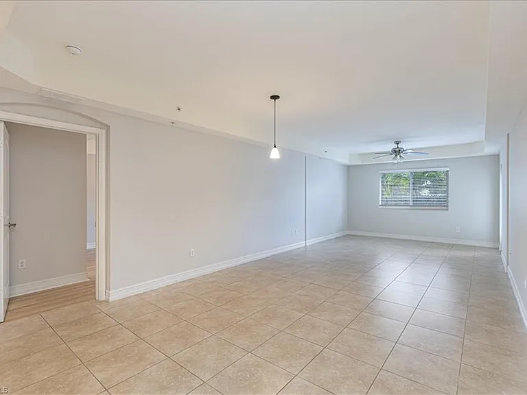1100 Pine Ridge Rd #B106 — Photo 9