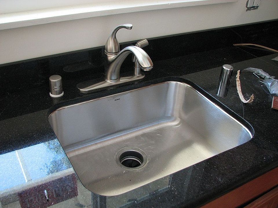 Kitchen sink and granite countertop