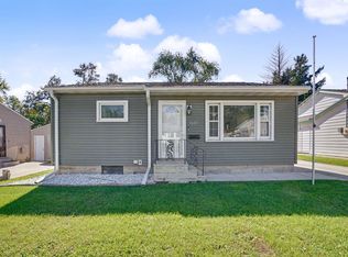1620 Easton Ave, Waterloo, IA 50702