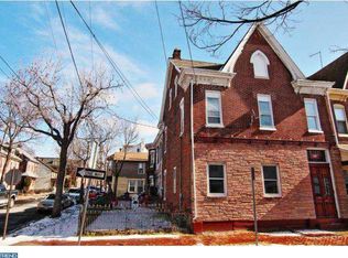 128 N York St, Pottstown, PA 19464