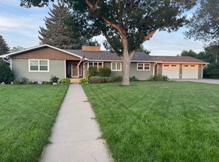 914 3rd Ave E, Mobridge, SD 57601