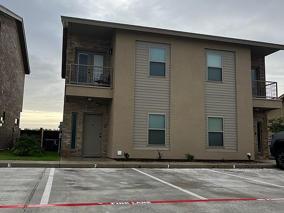 5th image of 6105 Charmaine Ln #1