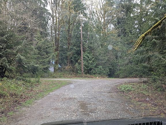 2nd image of 63602 190th Street NE