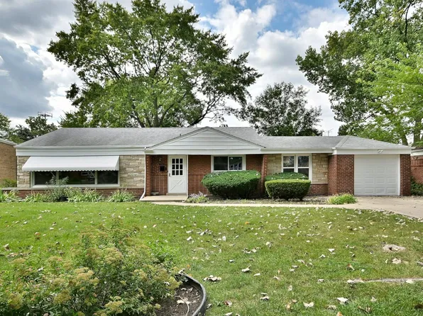 6750 N Kostner Ave, Lincolnwood, IL 60712