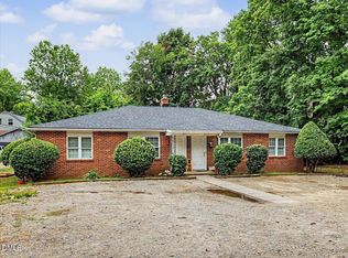 2217 Garden Pl, Raleigh, NC 27607