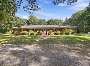 1542 W Monument Ave #1542, Gastonia, NC 28052