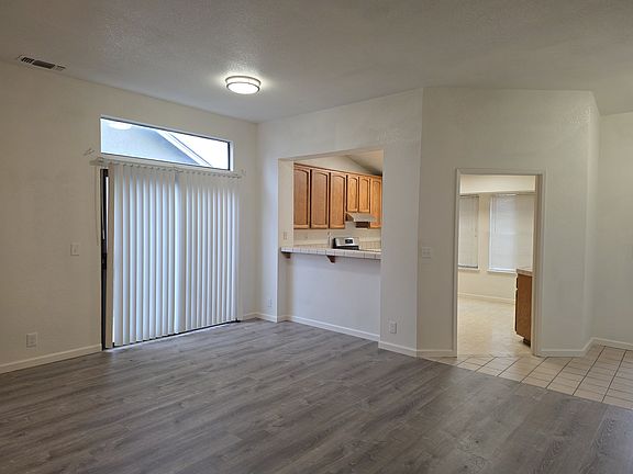 4th image of 4509 Careyback Ave