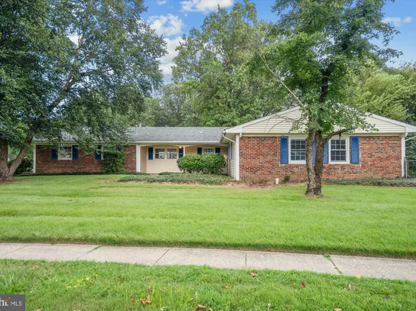 12207 Millstream Dr, Bowie, MD 20715