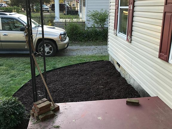 4th image of 5483 Oakdale Ave