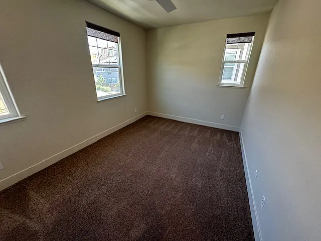 4483 Tahiti Ct — Photo 43
