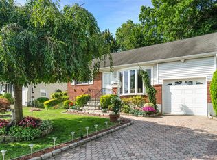 24 Westwind Rd, Yonkers, NY 10710