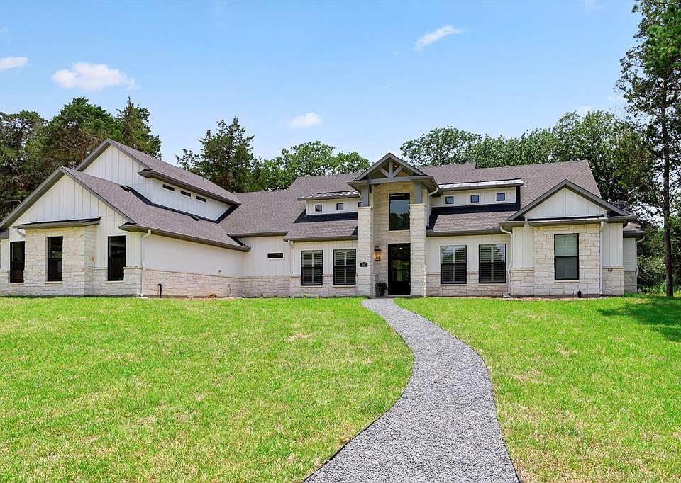 1607 N Falls Dr, New Ulm, TX 78950 MLS 76004102 Zillow