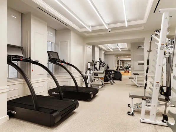 829 Park Avenue image 17 of 19